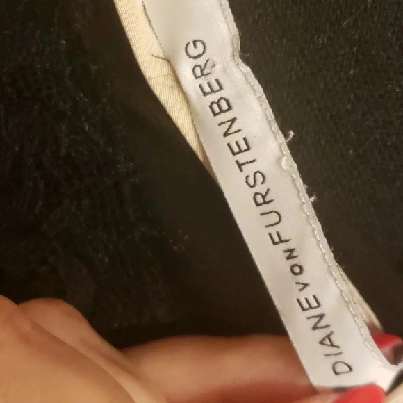 Diane von Furstenberg blouse size M - Picture 6 of 8